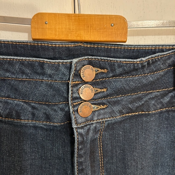 Warehouse One Size 16+ Bottoms Up Skinny Capri - Picture 7 of 13